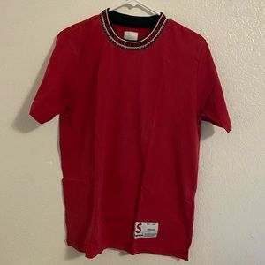 Red Supreme logo collar T-Shirt